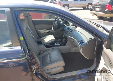 2008 Honda Accord 2.4 Ex-L из США, поврежденный, VIN 1HGCP26868A120605